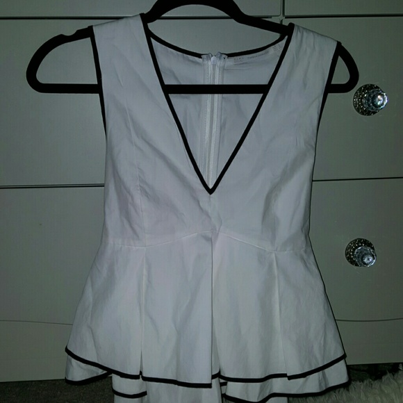 Zara Tops - Zara trafaluc collection